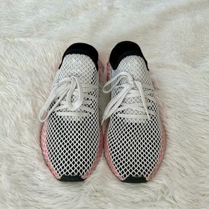 Adidas Mesh Sneakers Wonens size 10